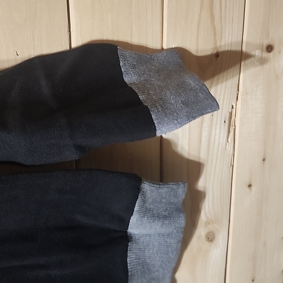 Children's Place WHATEVER Sweater Size 7/8 NWT - Picture 4 of 6